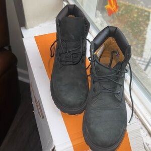 3y Timberland boots good condition 🖤